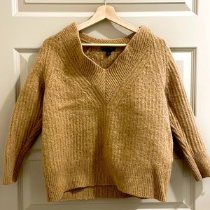 Banana Republic Pullover Sweater